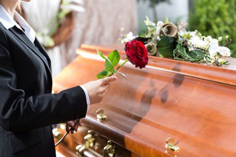 Pogrzeb w zakładzie funeralnym